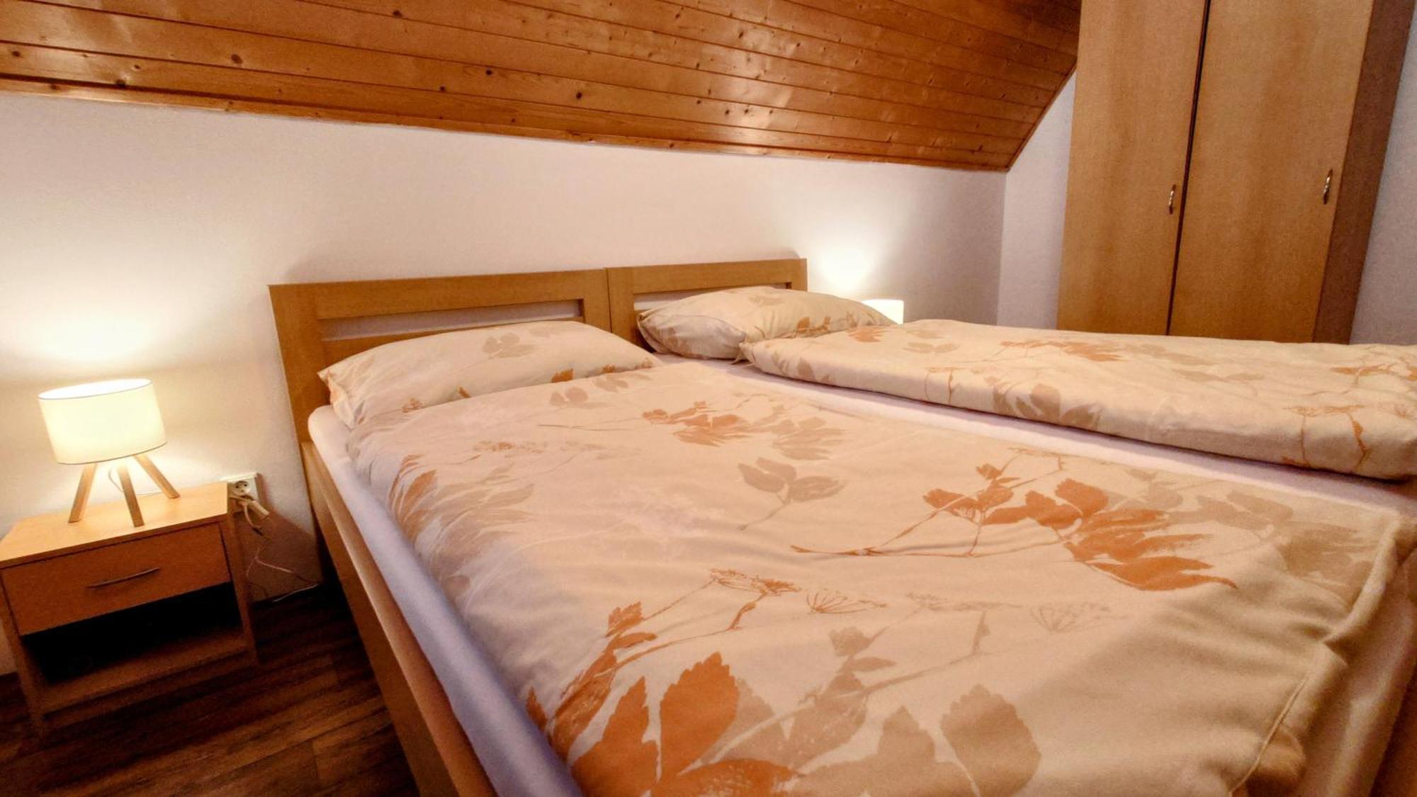 Raj Sportovni A Rekreacni Resort Branzez Kněžmost Kültér fotó