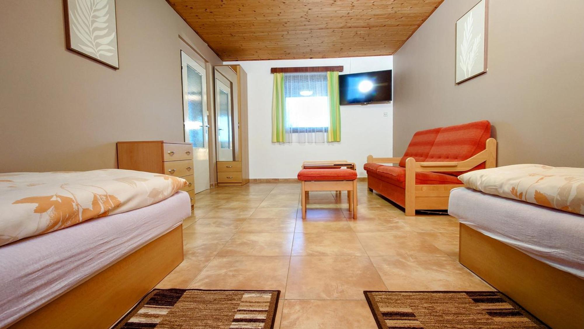 Raj Sportovni A Rekreacni Resort Branzez Kněžmost Kültér fotó