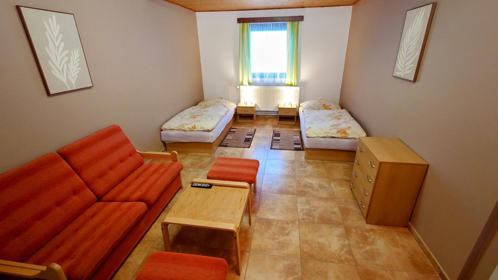 Raj Sportovni A Rekreacni Resort Branzez Kněžmost Kültér fotó
